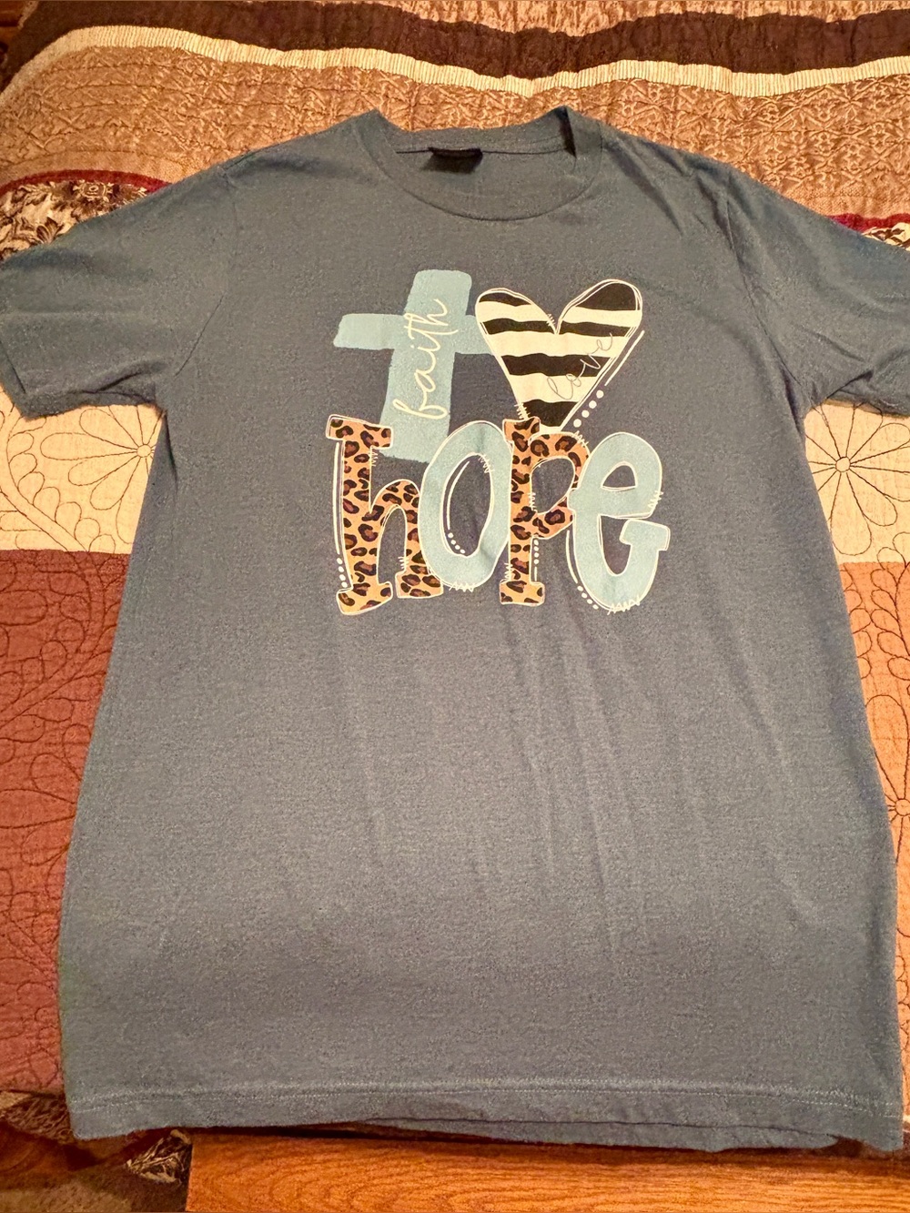 Love in Faith Faith Hope Love Graphic T-Shirt Women’s Medium Christian Leopard
